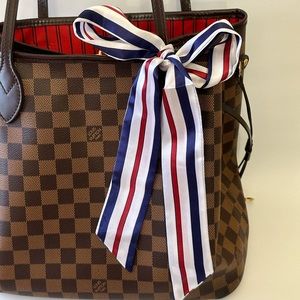 A Red, White, and Blue 1pc Twilly